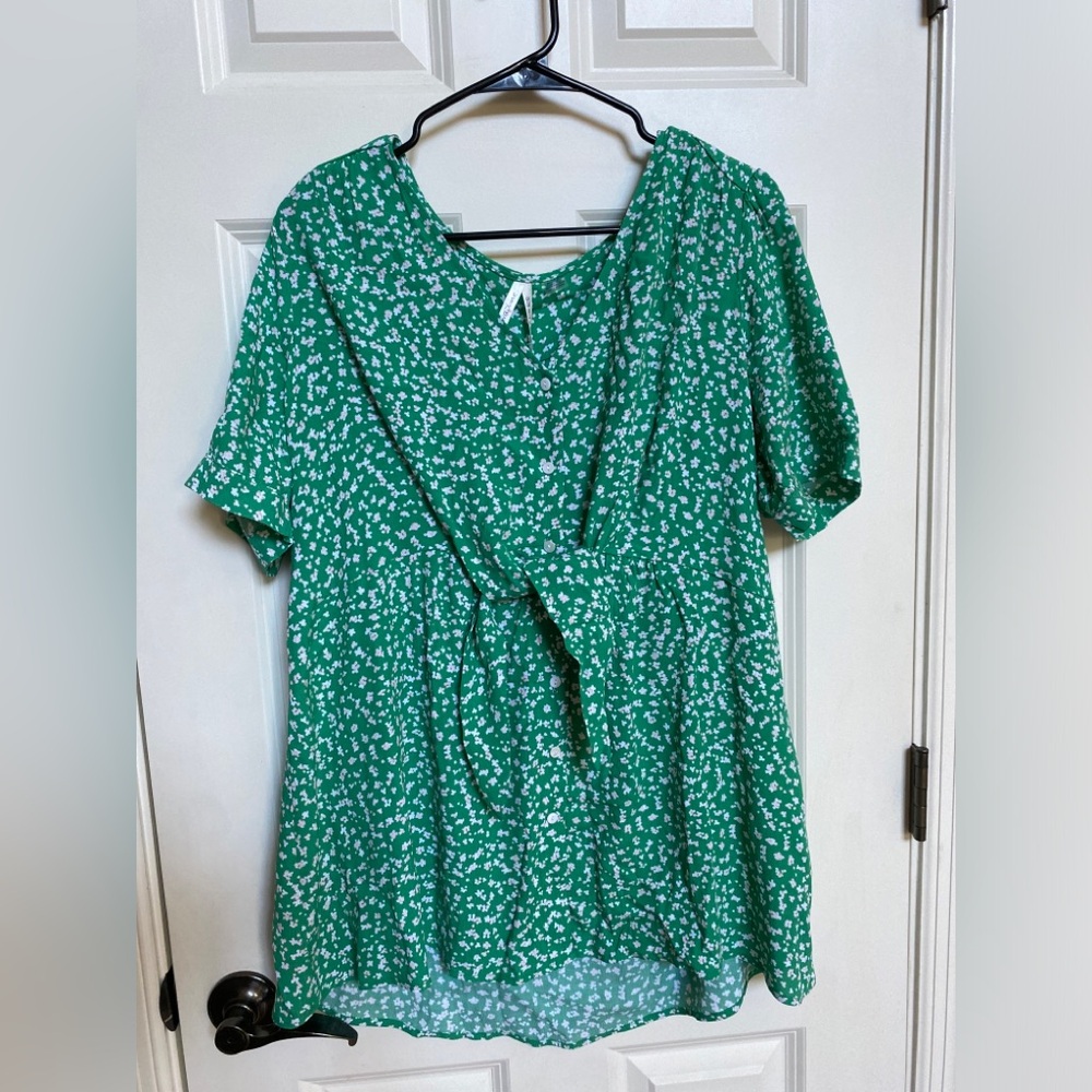 Seraphine Maternity Button Down Top - Size 12 NWT